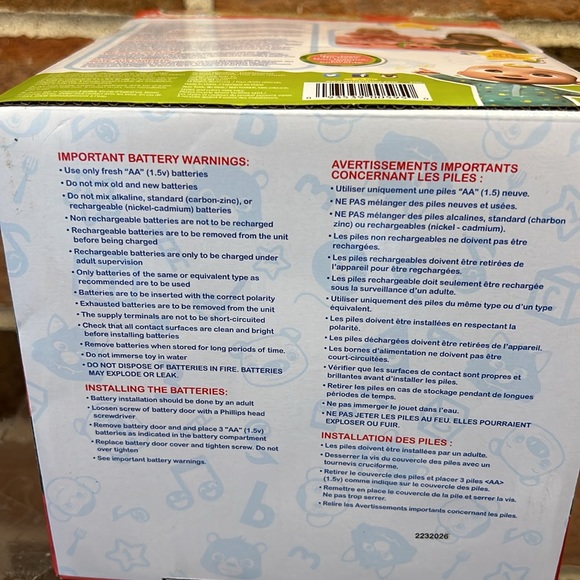 COCOMELON Musical BUBBLE MACHINE NO SPILL() - Brand New Sealed. - Picture 4 of 4